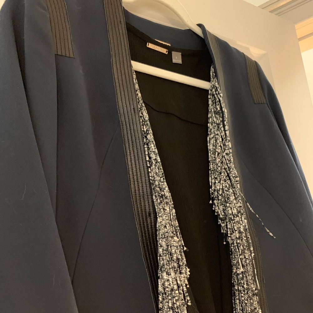 Foundrae jacket with detachable vest insert